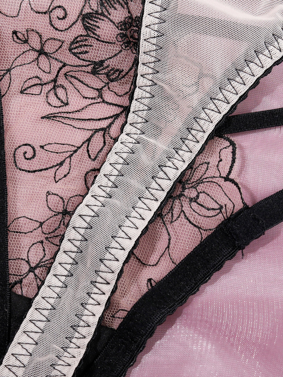 Floral Embroidery Lace 3‑Piece Lingerie Set, Underwire Bra Garter Belt Strappy Panty Lingerie Kit for Women