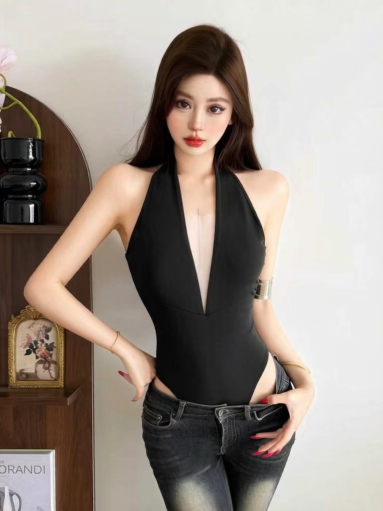 Black Halter Deep V Mesh Insert Bodysuit, Sleeveless Slim Fit Going Out Top